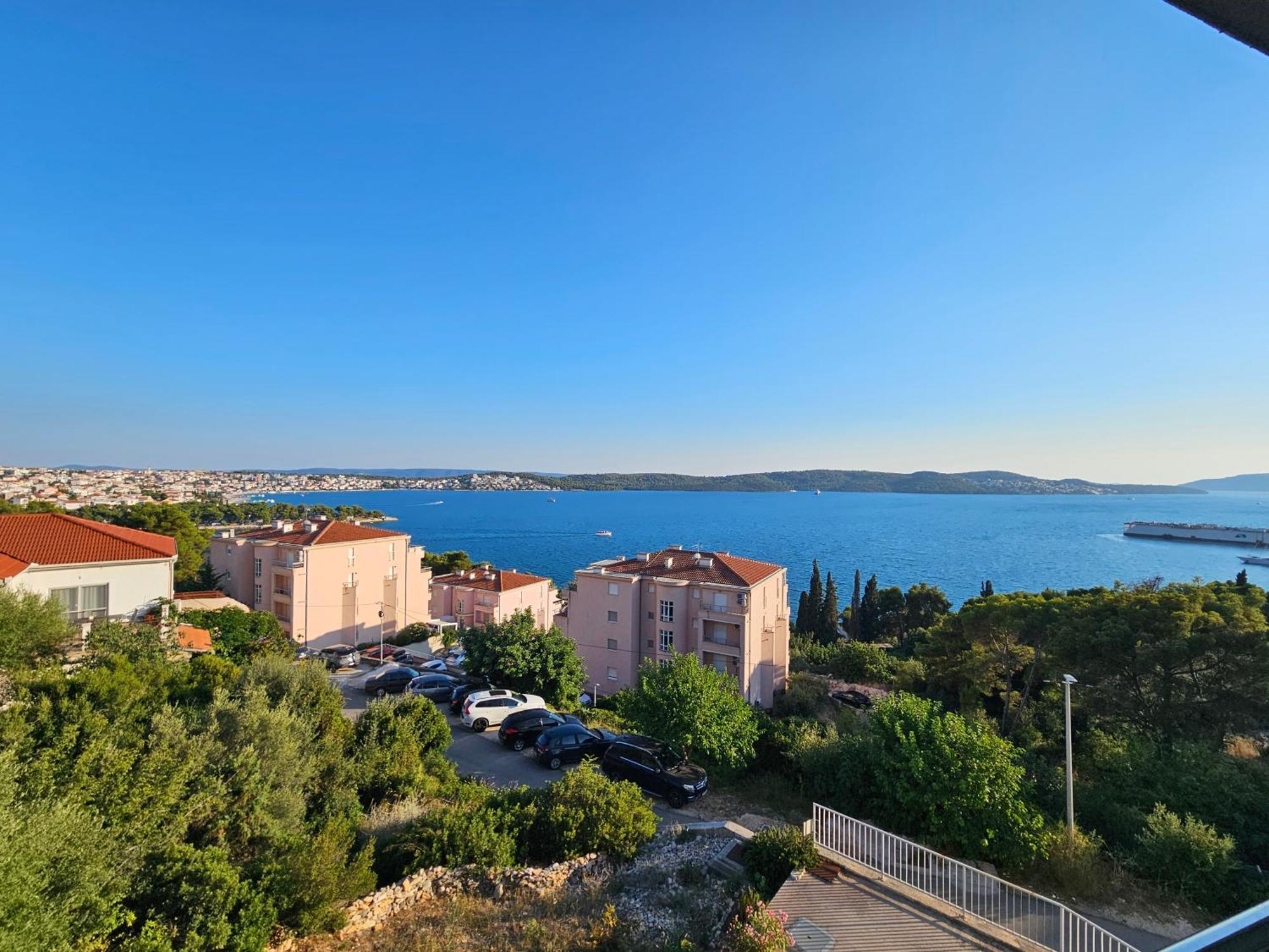 Apartmani Dodo Трогир Экстерьер фото